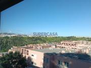 Lisboa, T2 e T3 novos, estacionamento, área exterior...