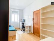 Lisbon Lisbon 1000 087 44547483