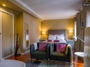 Lisbon Lisbon 1070 138 44547643