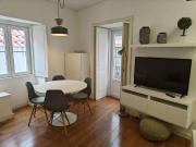 Lisbon Lisbon 1100 465 73083022