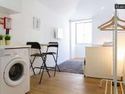 Lisbon Lisbon 1200 869 44550438