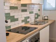 Lisbon Lisbon 2745 161 77371689