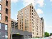 Lismore Boulevard, Colindale Gardens, 2 Bedroom Apartment