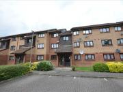 Lister Court, Pasteur Close, Colindale NW9, 1 bed flat...