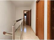¡Listo para vivir! Dúplex con 3 habitaciones, 2 baños,...