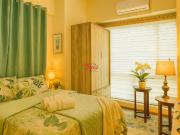 LIVE ABOVE THE CITY | 2BR CONDO + PARKING @ THE BEACON...