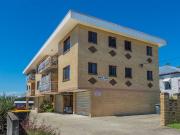 Live Big in Stones Corner!