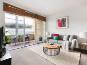 Live Close By To Chapel Street And Prahran Market