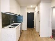 Live in Melbourne's premiere suburb