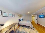 Live in Reservoir Hill