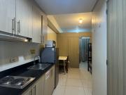 Live Near MOA! 1BR Fully Furnished Unit at Breeze...