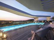 Live The Life Walk to Westfield Garden City