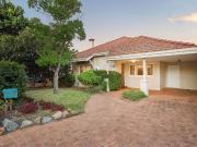 LIVE THE SOUTH PERTH LIFESTYLE