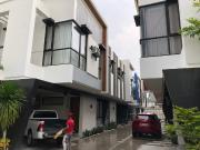 Live Your Dream in New House here in Mariposa Q.C Rey...