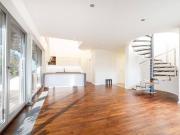 Living the View – Penthouse mit Dachterrasse, Whirpool...