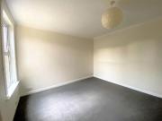Livingstone Road, Gillingham 1 bed flat to rent £895 pcm...