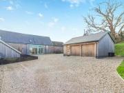 Llandowlais Farm, Llangybi, 4 Bedroom House