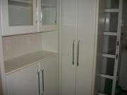 Locação apto mobiliado 1 suite e lavabo 50m² 2 quadras...