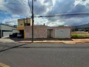 Locação de Casas / Padrão na cidade de Araraquara