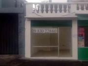 Local 15 mts Av. Naciones Unidas