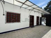 Local 90 m² con oficinas y 6 estacionamientos junto al...