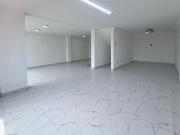Local 2do piso 80 m² – Plaza Cívica / Mercado de Pro