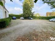 Local activités à louer à Chantilly, Hauts de France, 1457€