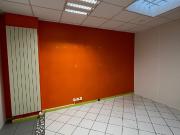 Local activités à louer à Montfort sur Meu, Bretagne, 1000€