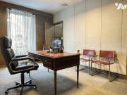 Local activités en vente à Paris 9e Arrondissement, Île...