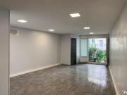 Local activités en vente à Toulouse, Occitanie, 250000€