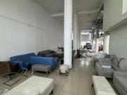 Local amplio en alquiler en Lince de 310m2