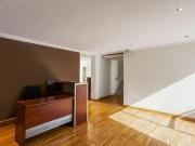 Local amplio y moderno en la mejor zona comercial de...