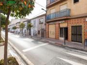 Local, Armilla