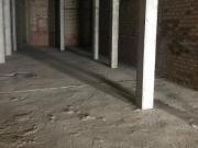 LOCAL BRUTO EN EL CENTRO