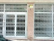LOCAL CENTRICO EN ESPARREGUERA CON DESPACHO Y SERVICIOS¡