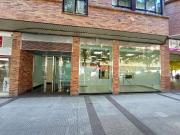 Local céntrico en venta. !