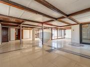 LOCAL COMERCIAL 192M2 CONST 635M2 TERRENO