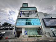 Local Comercial 262m2 Las Mercedes Mezzanina