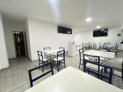 Local Comercial Amoblado en Alquiler en el Norte de... Local Comercial Amoblado en Alquiler en el Norte de...