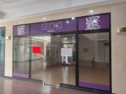 LOCAL COMERCIAL AMPLIO EN RAMBLA CENTRO