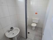 Local comercial av. san martin de godoy cruz