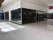 LOCAL COMERCIAL CON 3 FRENTES