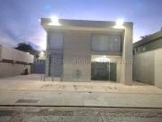 Local Comercial con excelente distribución en alquiler...