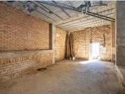 Local comercial con posibilidad de cambio de uso a vivienda