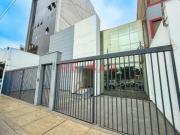 Local Comercial con Zonificación CZ en plena Av. Javier...