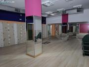 Local comercial de 205 metros