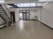 Local Comercial de alquiler en Cdla. Adace, 110 m2,...