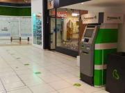 Local Comercial De Dos Plantas C C Supermaxi Frente Al...