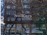 Local comercial de gran fachada esquinero ubicado en...