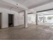 ? Local Comercial en Acera del Darro esquina, frente a...